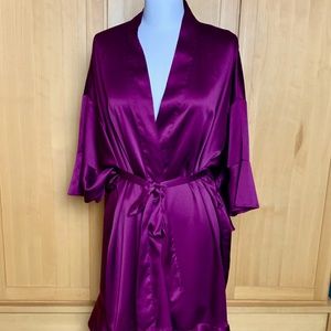 Victoria's Secret Medium Romantic Burgundy Robe